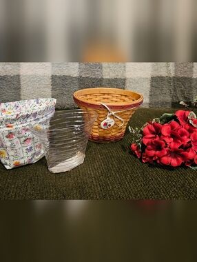 Longaberger Collectors Club Miniature Geranium Basket, Liner, Pro, Tie-on Flower